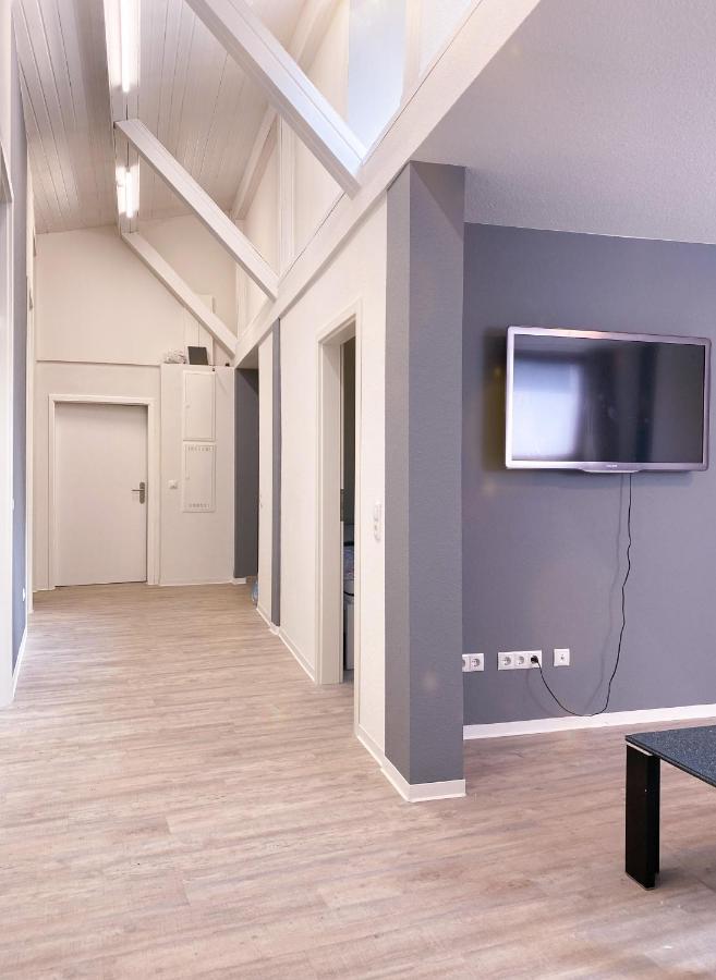 Traumhaftes Privatzimmer In Karlsruhe Bagian luar foto