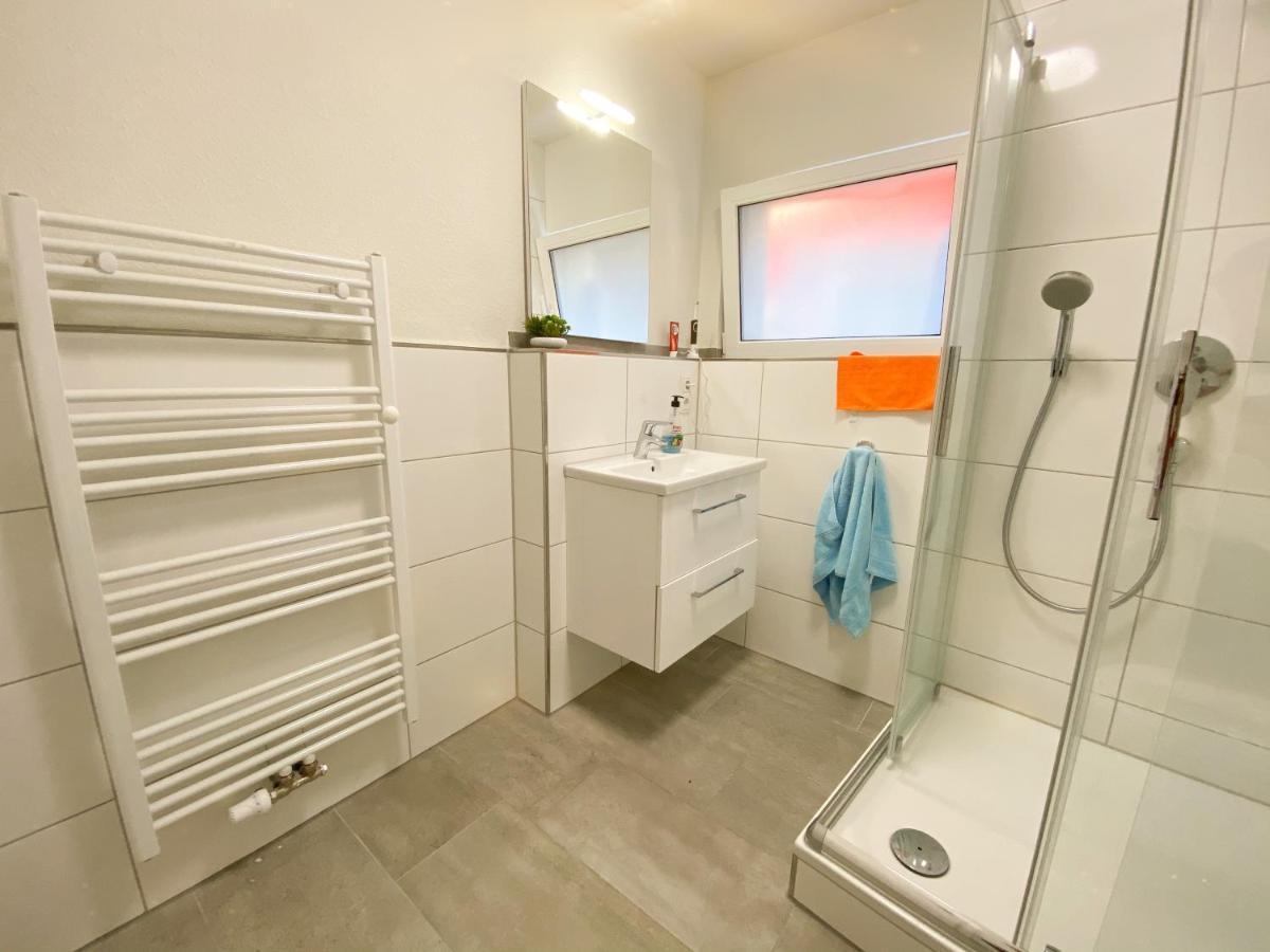 Traumhaftes Privatzimmer In Karlsruhe Bagian luar foto